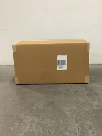 1 Parcel Box – 24 Pcs – T-Shirts, Polos, Sweaters & Cardigans, Jeans, Pants, Legging & Shorts, Jackets & Outerwear – Untested Customer Returns – Columbia, The North Face, ARIAT – Outdoor Retailer