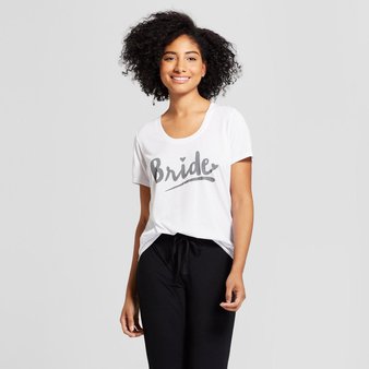 100 Pcs – Love and Cherish Women’s Pajama T-Shirt – White, L (Below Waist) – New – Retail Ready
