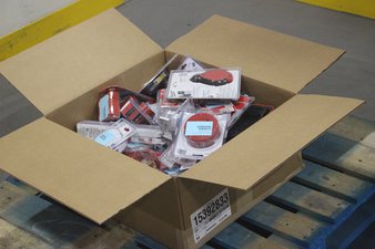 3 Parcel Boxes – 439 Pcs – Tool Accessories, Hardware – Conditionally Assessed Milwaukee Tools Returns (Conditions in Manifest)