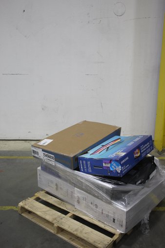 3 Pallets – 161 Pcs – Microsoft, Nintendo, Audio Headsets – Untested Customer Returns – Walmart