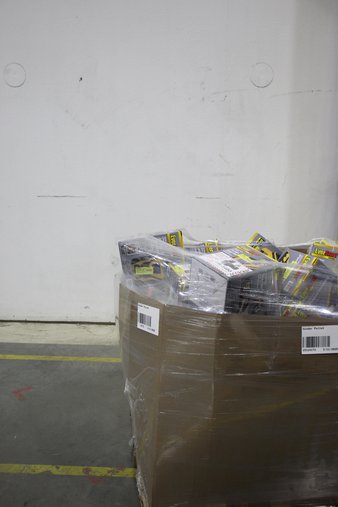 3 Pallets – 162 Pcs – Automotive Accessories, Power, Automotive Parts – Untested Customer Returns – Walmart