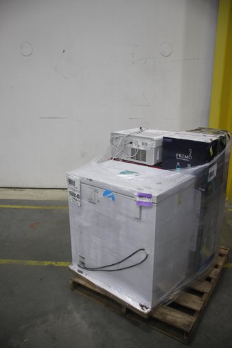 3 Pallets – 14 Pcs – Bar Refrigerators & Water Coolers, Unsorted – Untested Customer Returns – Walmart
