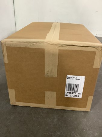 1 Parcel Box – 61 Pcs – Jeans, Pants, Legging & Shorts, T-Shirts, Polos, Sweaters & Cardigans – Untested Customer Returns – Columbia, The North Face, Under Armour – Outdoor Retailer
