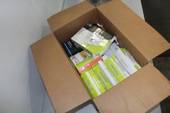 1 Parcel Box Box- 27 Pcs – Samsung – Customer Returns (Plug and Play Tested) – Samsung, Motorola, QualityOne, TCL – Walmart