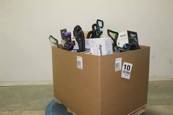 3 Pallets – 49 Pcs – Monitors – Damaged / Missing Parts / Tested NOT WORKING – MSI, Dyson, onn., Onn