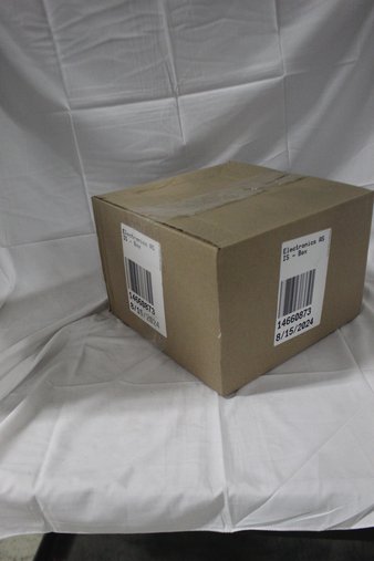 15 Parcel Boxes – 607 Pcs – Electronics Accessories – Untested Customer Returns – Apple, OtterBox, RIG, Zagg