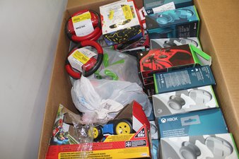 1 Parcel Box – 49 Pcs – Nintendo – OPEN BOX UNTESTED RETURNS – Walmart