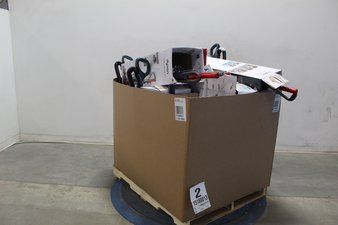 3 Pallets – 62 Pcs – NOT FUNCTIONAL/NOT WORKING/OR MISSING PARTS – Vacuums (Assume NOTHING Works) – Walmart