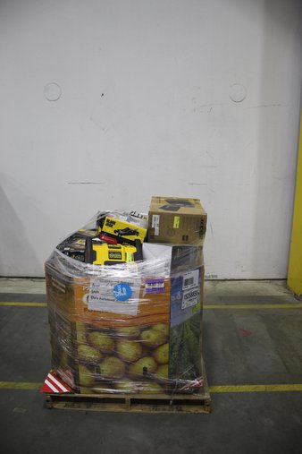 6 Pallets – 304 Pcs – Automotive Accessories, Power, Automotive Parts, Speakers – Untested Customer Returns – Walmart