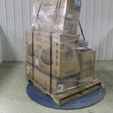 1 Pallets - 7 Pcs - New Vehicles, Dolls - New and New Damaged Box - Walmart