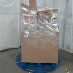 FLASH SALE! 1 Pallet - 18 Pcs - Decor, Snow Removal, Unsorted, Luggage - Untested Customer Returns