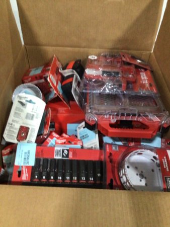 1 Parcel Box – 81 Pcs – Milwaukee Tools – Untested Customer Returns – Major Retailer