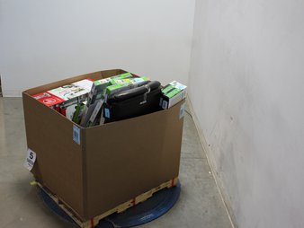 1 Pallets – 16 Pcs – TV Stands, Wall Mounts & Entertainment Centers – Untested Customer Returns – Walmart