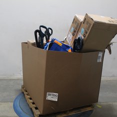 1 Pallet - 10 Pcs - Vacuums - Damaged / Missing Parts / Tested NOT WORKING - Shark, Better Homes & Gardens, Bobsweep, Hoover