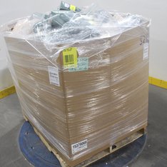 WEEKEND SPECIAL - 1 Pallet - 216 Pcs - New Bath - New and New Damaged Box - Walmart