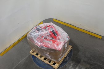 1 Pallet – 74 Pcs – Milwaukee Tool Accessories, Hand Tools, Camping & Hiking – Major Retailer