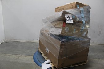 1 Pallets – 4 Pcs – New Living Room – New and New Damaged Box – Walmart