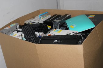 Pallet – 64 Pcs – Laptop & Desktop Computers – Scrap – HP, DELL, Direkt-Tek, LENOVO