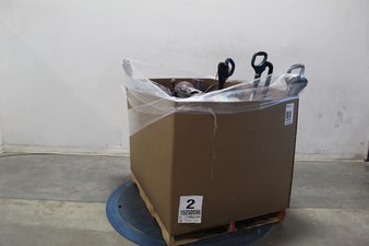 1 Pallet – 16 Pcs – Vacuums – Damaged / Missing Parts / Tested NOT WORKING – Shark, Dyson, FitRx, Nestfair