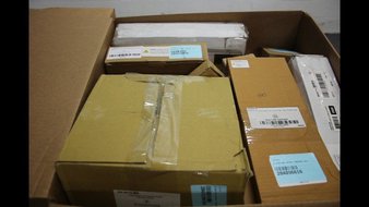 1 Parcel Box – 36 Pcs – Hardware, Storage & Organization – Untested Customer Returns – Signature Hardware