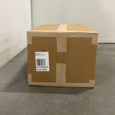 1 Parcel Box - 32 Pcs - Jeans, Pants, Legging & Shorts, T-Shirts, Polos, Sweaters & Cardigans - Untested Customer Returns - Columbia, The North Face, Under Armour, Wrangler - Outdoor Retailer