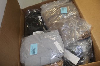 1 Parcel Box – 31 Pcs – Like New and New Apparel – T-Shirts, Polos, Sweaters, Dress Shirts – JC Penney