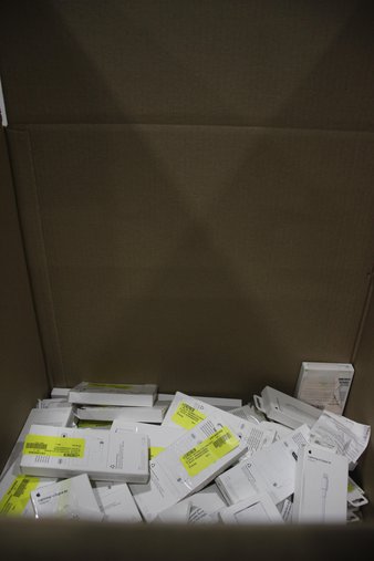 1 Parcel Box – 70 Pcs – Other – Untested Customer Returns – Walmart