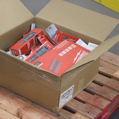 3 Parcel Boxes - 344 Pcs - Tool Accessories, Hardware - Conditionally Assessed Milwaukee Tools Returns (Conditions in Manifest)