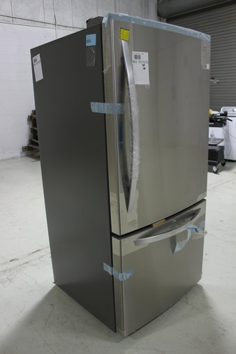 Pallet – 1 Pcs – Refrigerators – New Damaged Box (Scratch & Dent) – LG