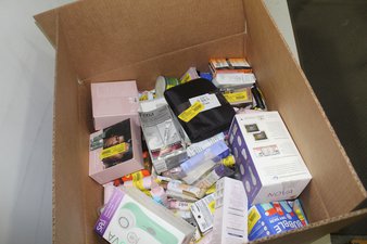 1 Parcel Box – 266 Pcs – Makeup, Bath & Body – OPEN BOX UNTESTED RETURNS – Walmart
