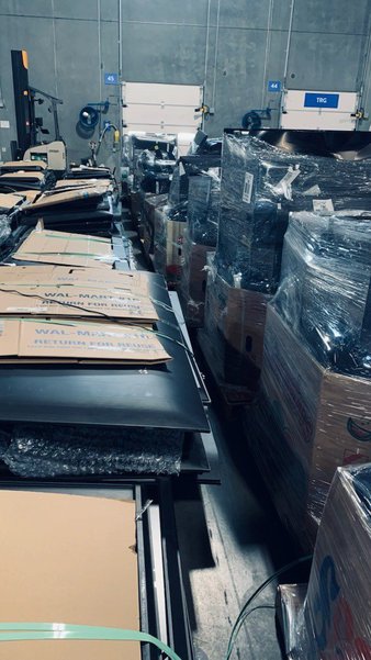 Truckload 22 Pallets – 309 Pcs – LED & LCD – Damaged / Missing Parts / Tested NOT WORKING – VIZIO, Samsung, Onn, TCL