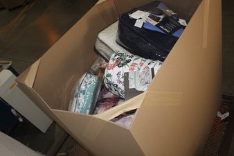 6 Pallets – 865 Pcs – Curtains & Window Coverings, Cases, Other, Bedding Sets – Like New or New Customer Returns – JC Penney