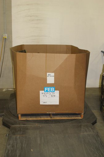 Pallet – 146 Pcs – Keyboards & Mice, Internal Computer Parts, Computer Software, Other – Damaged / Missing Parts – Logitech, Electronic Arts, Blackweb, Microsoft