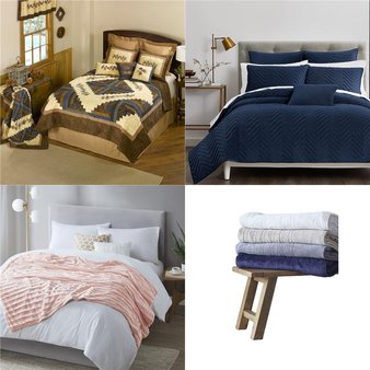 Pallet – 33 Pcs – Pillows and Blankets – Like New – Private Label Home Goods, Better Trends, Biddeford, Donna Sharp
