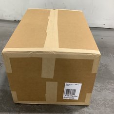 1 Parcel Box - 36 Pcs - T-Shirts, Polos, Sweaters, Jeans, Pants & Shorts - Untested Customer Returns - The North Face, Columbia, Guy Harvey, Frogg Toggs - Outdoor Retailer