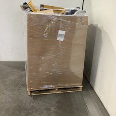1 Pallets - 112 Pcs – Mens – Untested Customer Returns - Outdoor Retailer