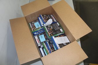1 Parcel Box – 45 Pcs – Sony, Microsoft – OPEN BOX UNTESTED RETURNS – Walmart