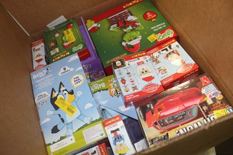 3 Parcel Boxes – 111 Pcs – Boardgames, Puzzles & Building Blocks, Stuffed Animals, Action Figures – NEW/SEALED Products – Walmart