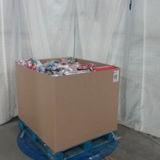 1 Pallets - 350 Pcs - New Giftwrap & Supplies - New and New Damaged Box - Walmart