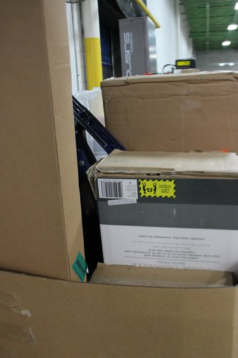 Pallets – 20 Pcs – Storage & Organization – Customer Returns – threshold, Sterilite