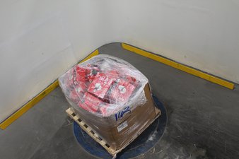 1 Pallet – 261 Pcs – Milwaukee Safety Clothing & Equipment – Major Retailer