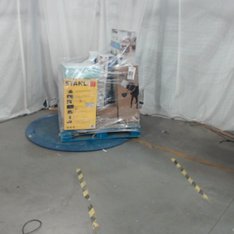 1 Pallets - 19 Pcs - New Vacuums - New and New Damaged Box - Walmart