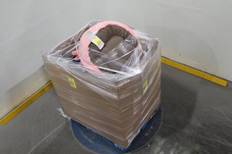 1 Pallets – 16 Pcs – New Fans, Mattresses – New and New Damaged Box – Walmart