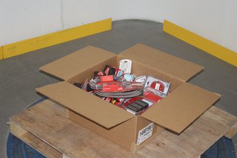 Box – 42 Pcs – Tool Accessories – Untested Customer Returns – Milwaukee, Builders World Wholesale Distribution