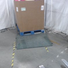 3 Pallets - 325 Pcs – Unsorted, Accessories, Other, Bath & Body - Untested Customer Returns - Walmart