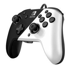 5 Pcs - Nintendo Controllers - Refurbished (GRADE A) - Models: 500-134-NA-BW