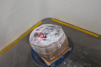 1 Pallet – 426 Pcs – Milwaukee Batteries, Tool Accessories – Major Retailer
