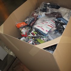 3 Pallets - 1651 Pcs - Dress Shirts, Jeans, Pants & Shorts, T-Shirts, Polos, Sweaters & Cardigans, Underwear, Intimates, Sleepwear & Socks - Like New or New Customer Returns - JC Penney