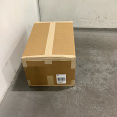 1 Parcel Box - 55 Pcs - T-Shirts, Polos, Sweaters & Cardigans, Jeans, Pants, Legging & Shorts, Jackets & Outerwear - Untested Customer Returns - Columbia, Under Armour, The North Face, ARIAT - Outdoor Retailer