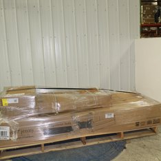 1 Pallets - 3 Pcs - New Automotive Accessories - New and New Damaged Box - Walmart